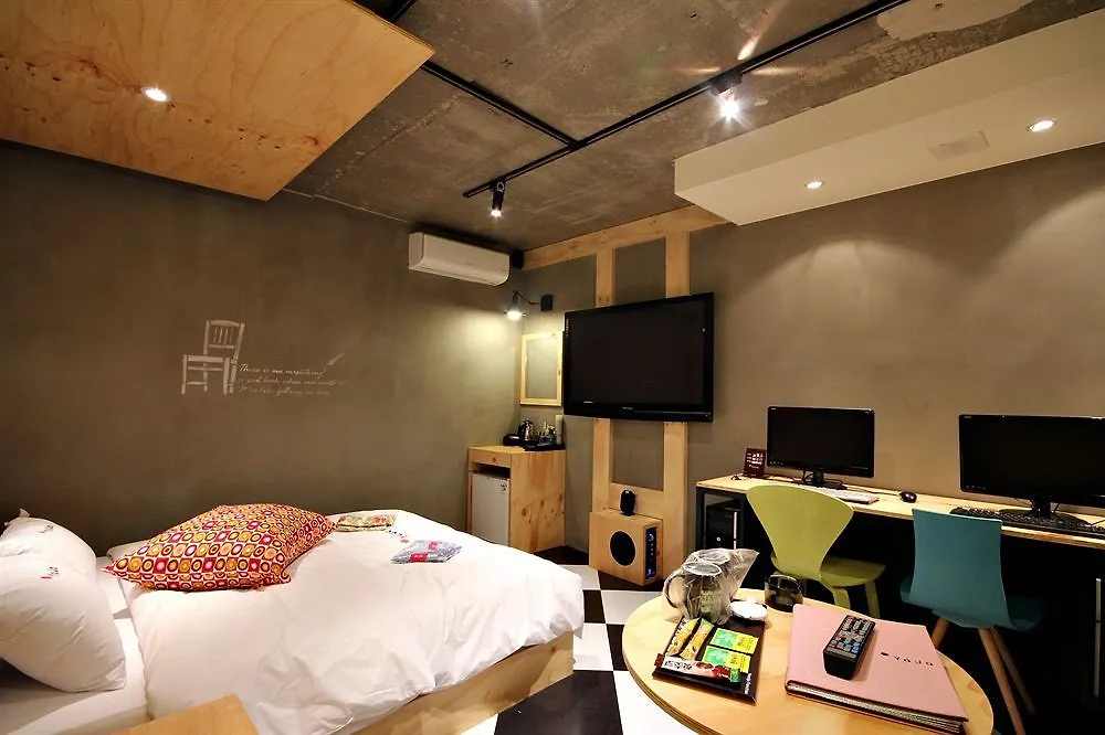 Hotel Yaja Seomyeon Lotte Busan