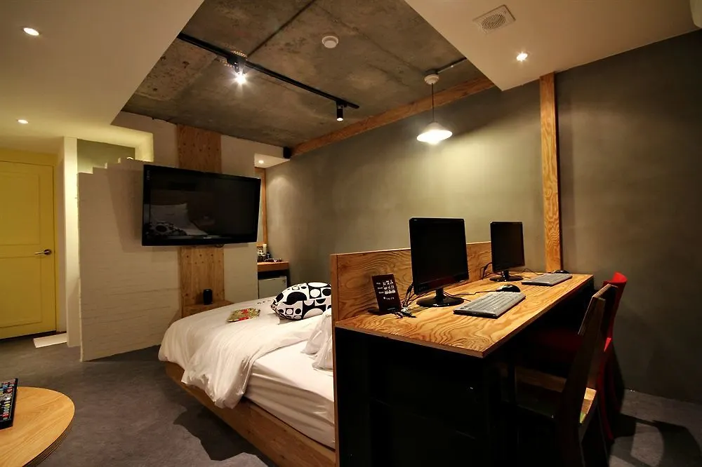 Hotel Yaja Seomyeon Lotte Busan 2*,